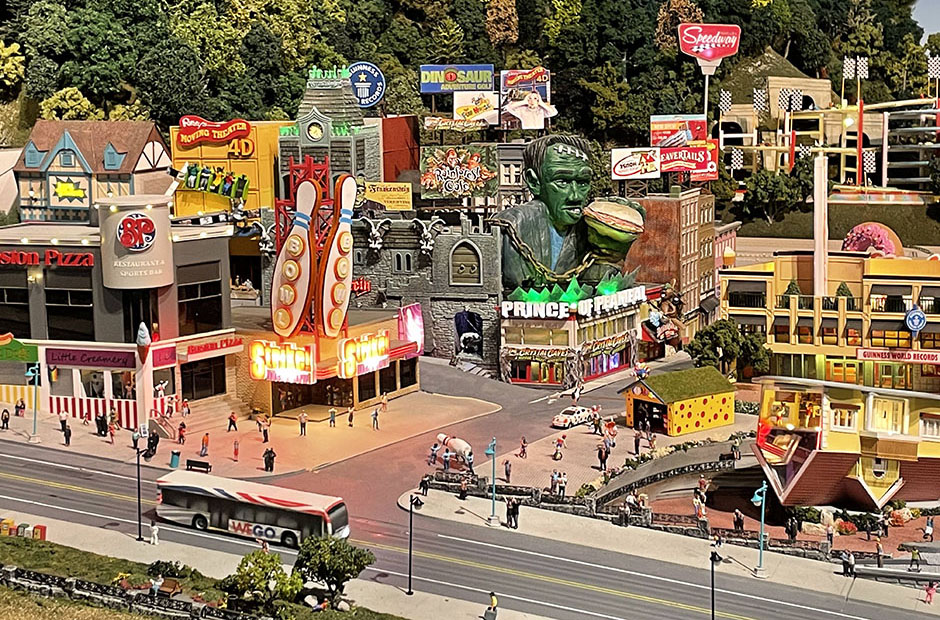A miniaturized view of the local attractions in Niagara Falls, Ontario